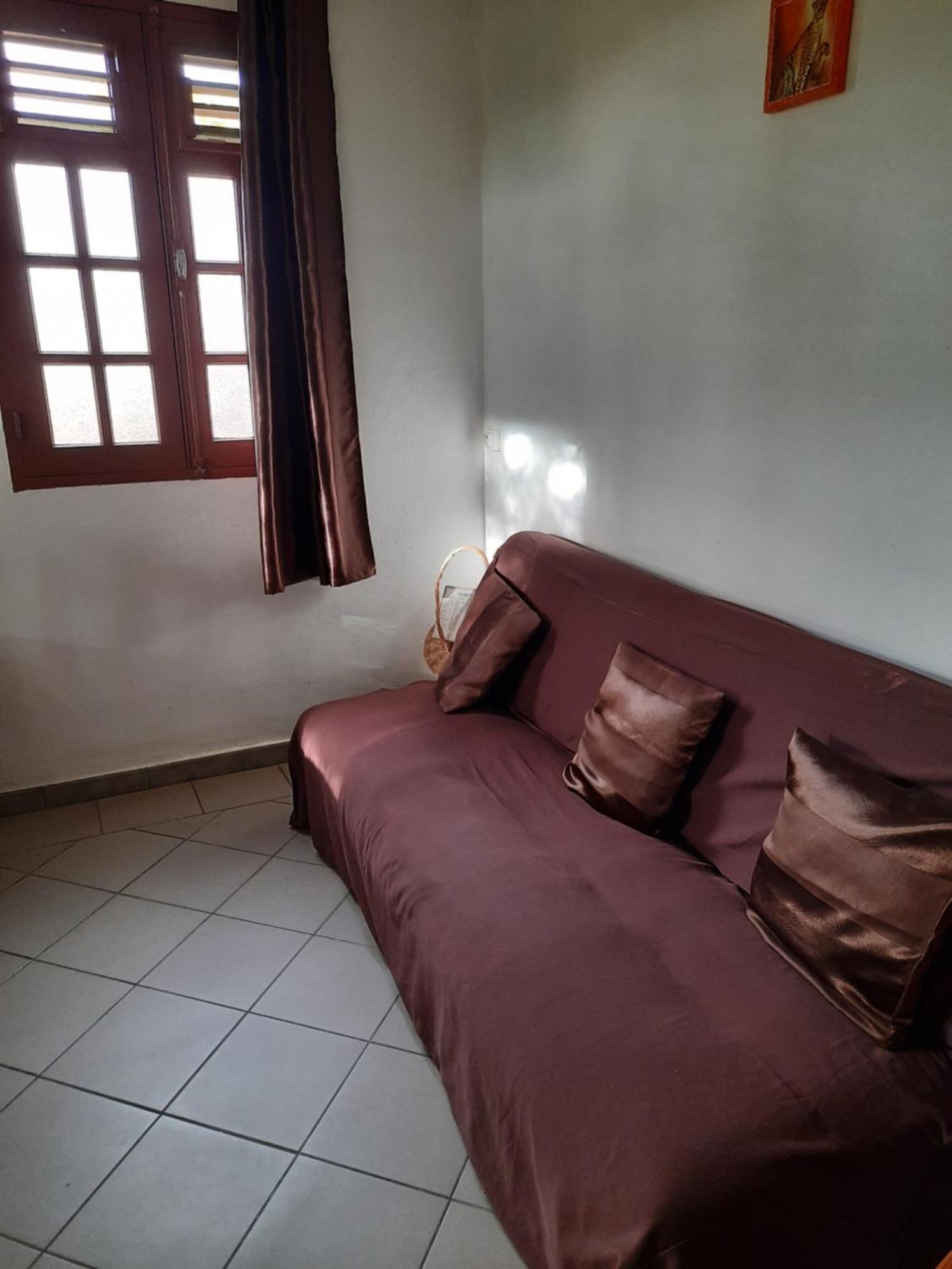 Chez Lilise 3 Apartment Сент-Ан Екстериор снимка